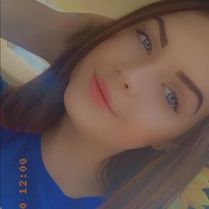 Meet your Posher, Tayler